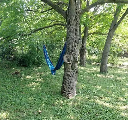 Rustic&green For 6 People Free Airconditioner Free Coffee Free Parking *